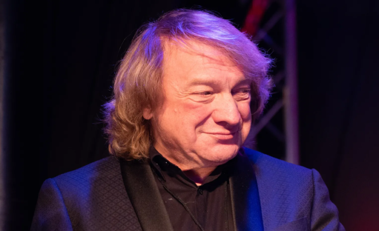 Who Is Lou Gramm?, Lou Gramm Net Worth, Early Life, Career, Physical Appearance & More